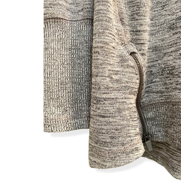 90 DEGREE by Reflex | Athletic Grey Sweater | Activewear & Yoga Apparel - Picture 5 of 9